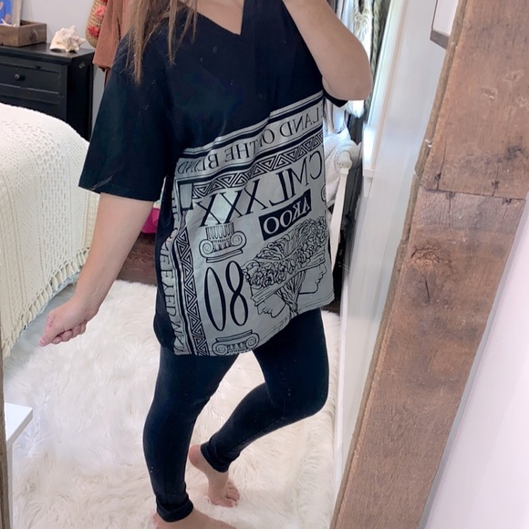 Akoo black & silver graphic T-shirt size 3XL RARE!! - Picture 2 of 11